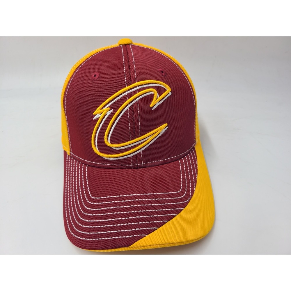 Cleveland Cavaliers Hat Snapback Adidas Red Yellow NBA Men Nylon Blend Casual